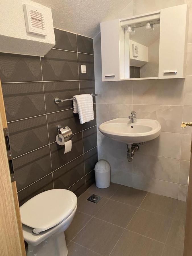Hotel Milea Makarska Esterno foto