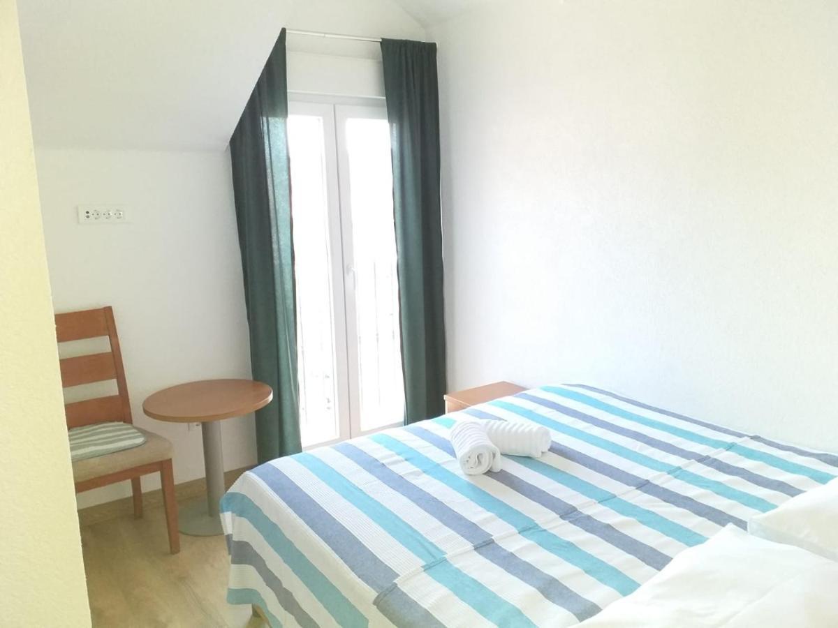 Hotel Milea Makarska Esterno foto