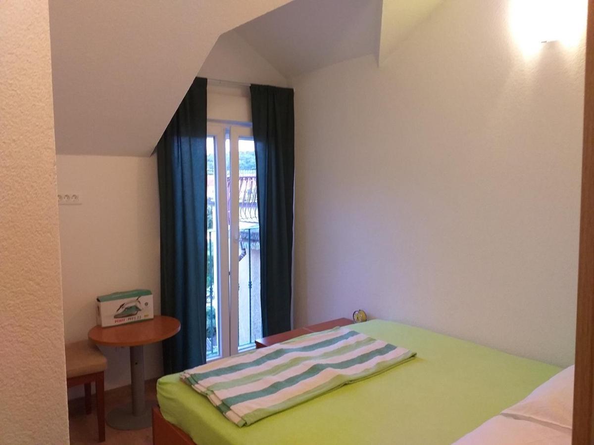 Hotel Milea Makarska Esterno foto