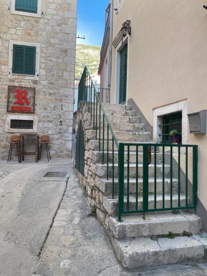 Hotel Milea Makarska Esterno foto