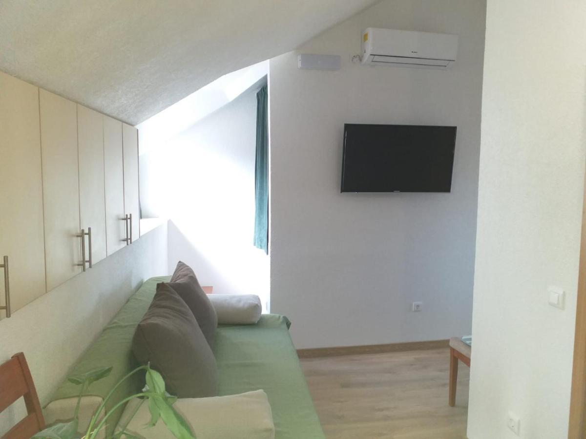 Hotel Milea Makarska Esterno foto
