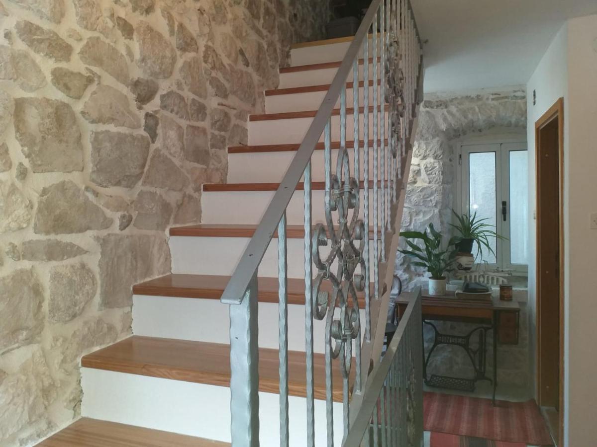 Hotel Milea Makarska Esterno foto