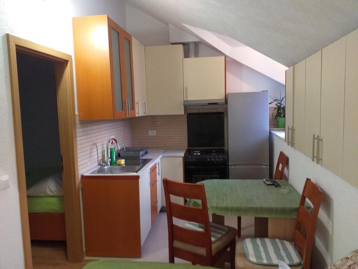 Hotel Milea Makarska Esterno foto