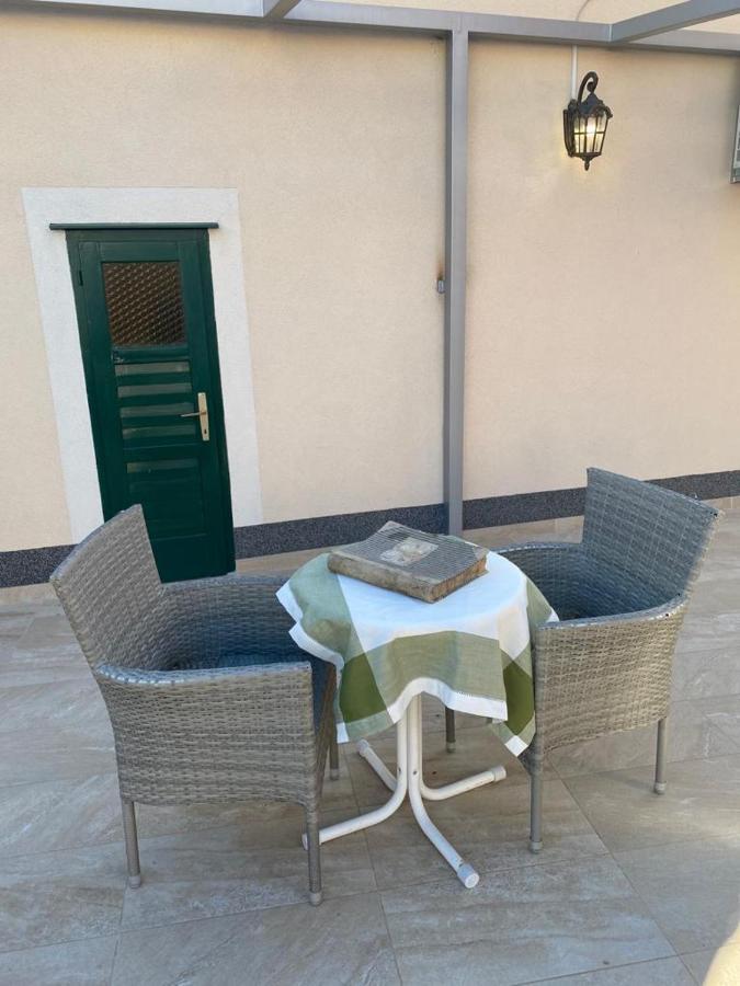 Hotel Milea Makarska Esterno foto