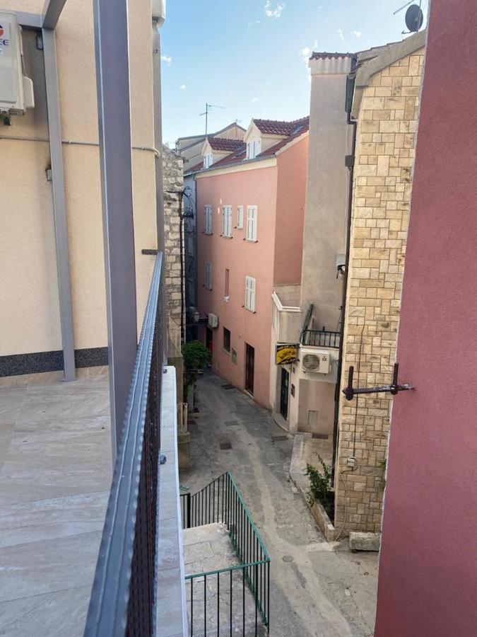 Hotel Milea Makarska Esterno foto